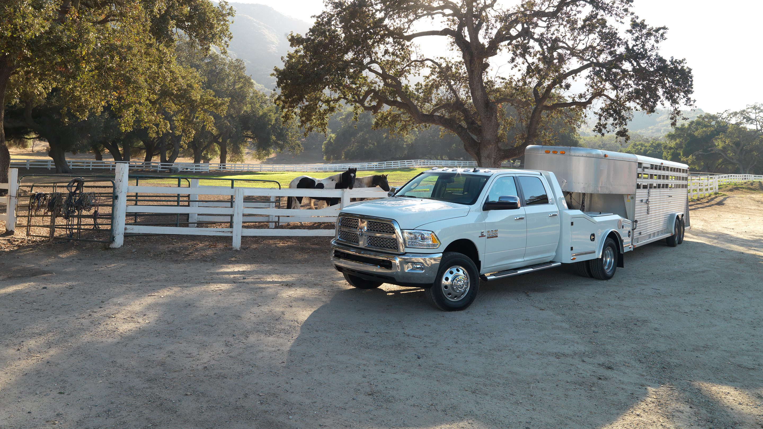 2017 Ram Chassis Cab Trailer Hauling Exterior